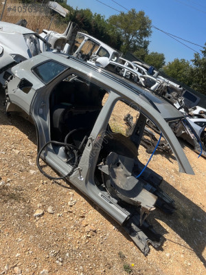Skoda Karoq Sağ Marşpiyel Kesme