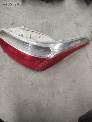 Peugeot 301 sağ arka stop