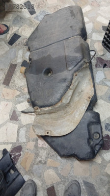 Peugeot 405 benzin deposu Orjinal sökme hatasız dkn