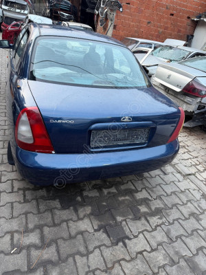 Daewo nubira bagaj kapağı