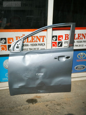 Kia Sportage sol ön kapı orijinal çıkma