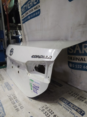 ÇIKMA TOYOTA COROLLA BAGAJ KAPAĞI