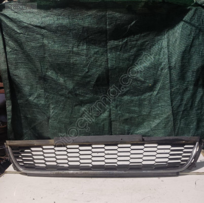 VOLKSWAGEN POLO 2013-15 ÖN TAMPON ORTA IZGARA