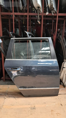 ARK AKAPI - SAĞ - PASSAT B7 VARİANT 11-14 - ( 3AF833056 )