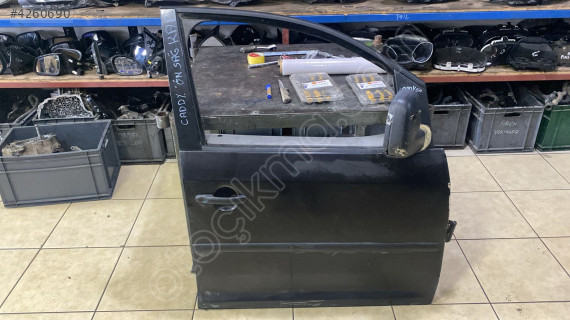 VOLKSWAGEN CADDY SAĞ ÖN KAPI