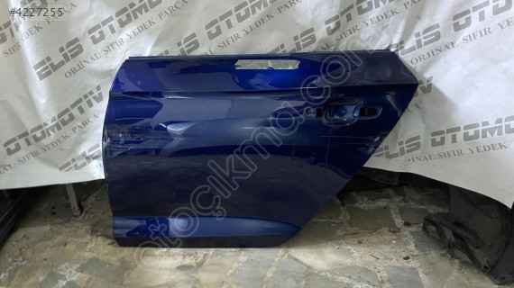 AUDİ A5 SOL ARKA KAPI 2021