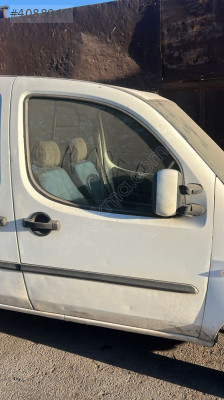 Fiat Doblo için Çıkma Sağ Ön Kapı Parçası