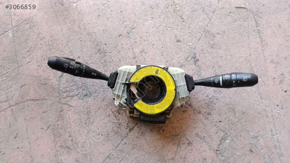 MİTSUBİSHİ COLT SİNYAL SİLECEK KOLU