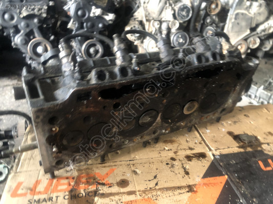 RENAULT EXPRESS 1.9 SİLİNDİR KAPAĞI