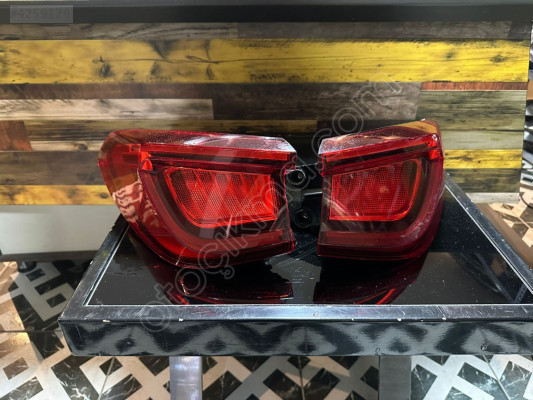 SEAT LEON SAĞ SOL DIŞ STOP 2020-23