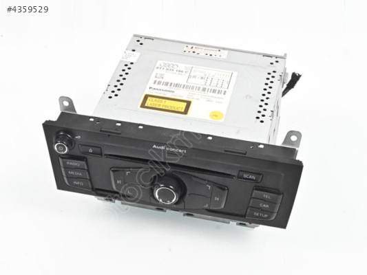 Audi A4 B8 A5 8T Radyo CD Player 8T1035186 C CQ-JA1870G Çıkma