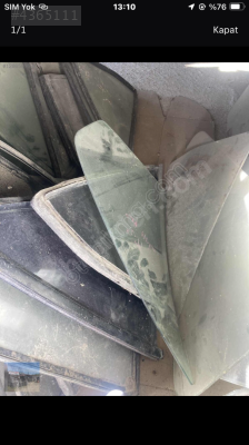 Renault 19 sağ arka kelebek camı