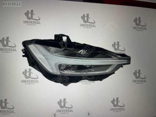 VOLVO XC60 18-20 SAĞ SOL FAR İÇİ KROM SIFIR İTHAL PARÇA