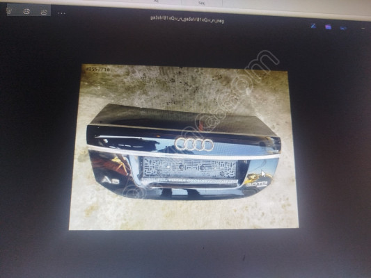 Audi A6 arka bagaj kapağı