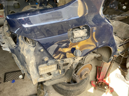 renault laguna 2 hatasız sağ arka çamurluk