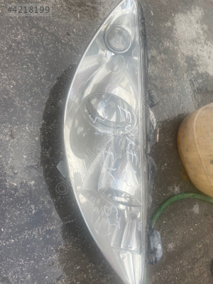 Peugeot 308 sol ön far