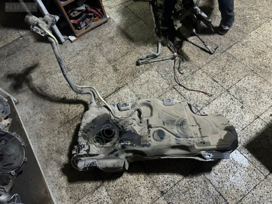 2014-2017 SKODA OCTAVİA YAKIT DEPOSU ORJ ÇIKMA