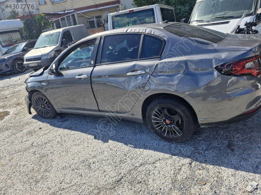 Fiat / Egea ARAÇTAN SÖKME HATASIZ SOL ÖN KAPI VE SOL ÖN KAPI