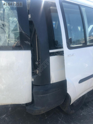 Fiat Doblo için Sağ Arka Çamurluk - Oto Çıkma Parçaları