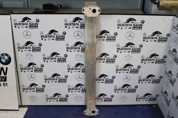 BMW 1 SERİ TAMPON DEMİRİ ÇIKMA ORJİNAL