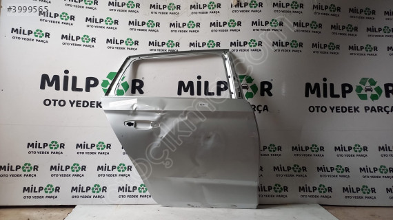SKODA SCALA SAĞ ARKA KAPI 657833312 ÇIKMA ORJİNAL 2019 2024