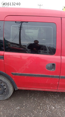 Opel combo c sağ sürgü kapı yedek parça
