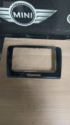 3T0858069 SKODA SUPER B TEYP ÇERÇEVESİ