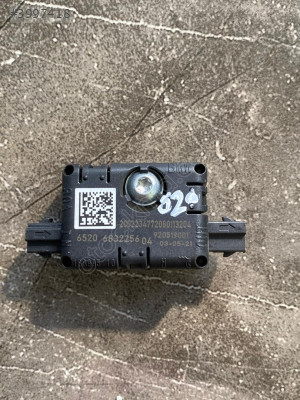6832256 BMW G20 ANTEN GÜÇLENDİRİCİ SENSÖR