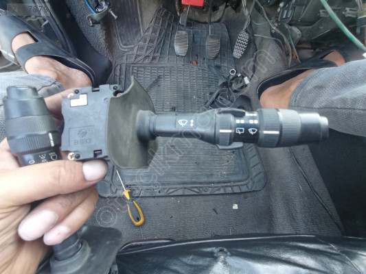 Fiat Tempra Tipo silecek kolu