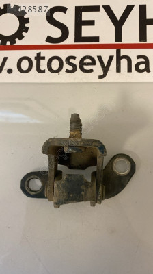 Toyota Carina 1998 sol arka kapı üst menteşesi