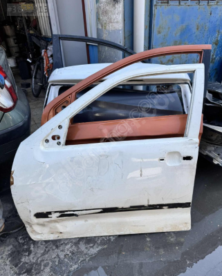 VOLKSWAGEN CADDY SOL ÖN KAPI EYUPCAN OTO'DA