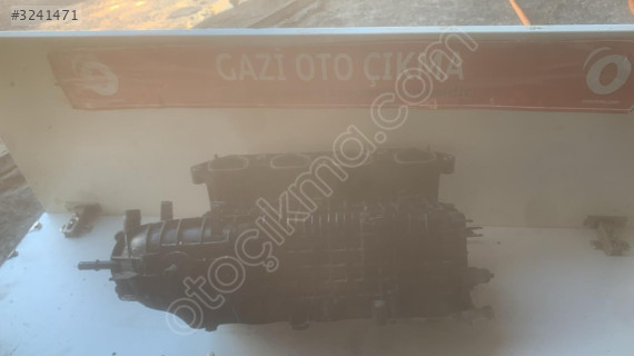 VOLKSWAGEN GRUBU AUDİ SEAT SKODA PASSAT GOLF EMME MANİFOLDU