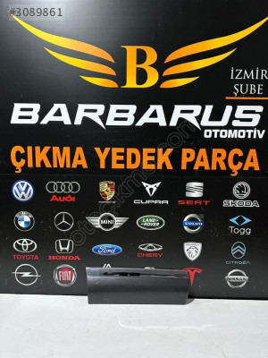 PORSCHE CAYENNE SAĞ ARKA KAPI ÇITASI ÇIKMA