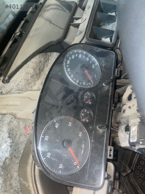 1T0 920 864 A Caddy kilometre saati