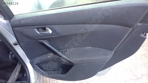 peugeot 508 sağ arka kapı döşemesi