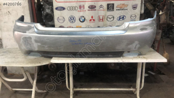 2004-2008 SUBARU LEGACY ARKA TAMPON