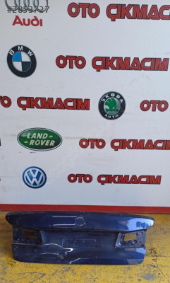 BMW 5 SERİSİ G30 BAGAJ KAPAĞI