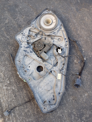 Alfa Romeo giuliettta sol arka cam krikosu