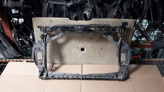 Orjinal Çıkma Audi Q3 Ön Panel Parça - 8u0805594d