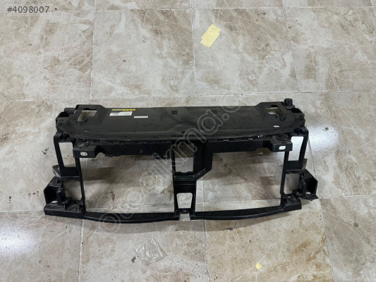 2025 3008 panel üst  plastiği