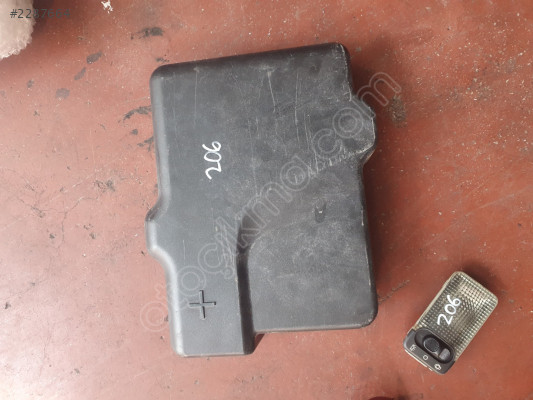 PEUGEOT 206 AKÜ KAPAĞI ORJİNAL ÇIKMA PEJO