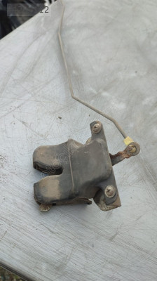 Orjinal Çıkma Kia Rio Bagaj Kilidi