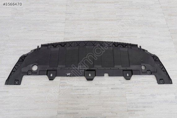 MERCEDES X156 GLA TAMPON ALT MUHAFAZASI 1568850036