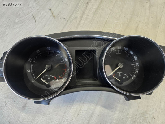 3T1920841B SKODA SÜPERB BENZİNLİ GÖSTERGE SAATİ