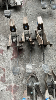 DACİA DOKKER PEDAL SETİ MG OTOMOTİV