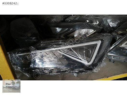2021 SEAT LEON ORJİNAL SOL FAR ÜNALLAR OTO YEDEK PARÇADA