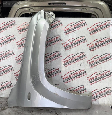 VW AMAROK GRİ SAĞ ÖN ÇAMURLUK ORJINAL GÖÇÜKLÜK