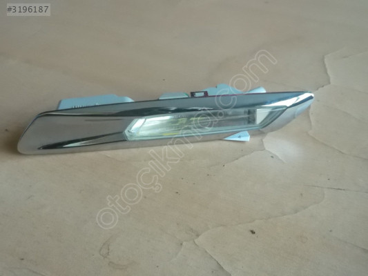 BMW F10 ÇIKMA SAĞ ÇAMURLUK SİNYALİ