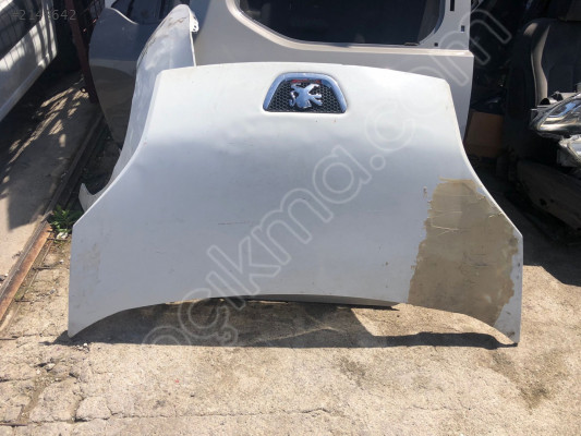 Peugeot Bipper ön kaput
