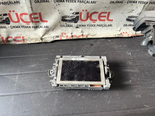 MERCEDES E250 2015 EKRAN ÜÇEL OTO ÇIKMA BURSA